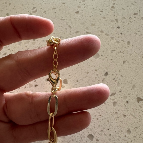 Gold Heart Charm Bracelet - Picture 3 of 5